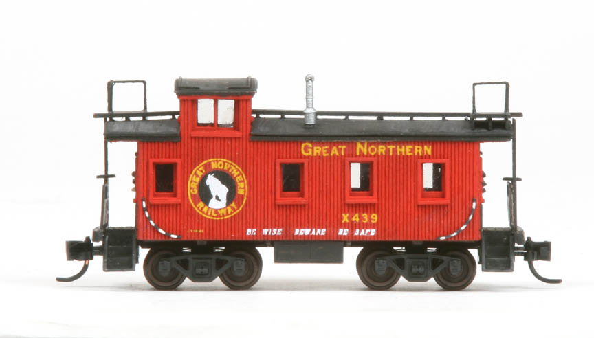 Ho models, n scale great northern caboose